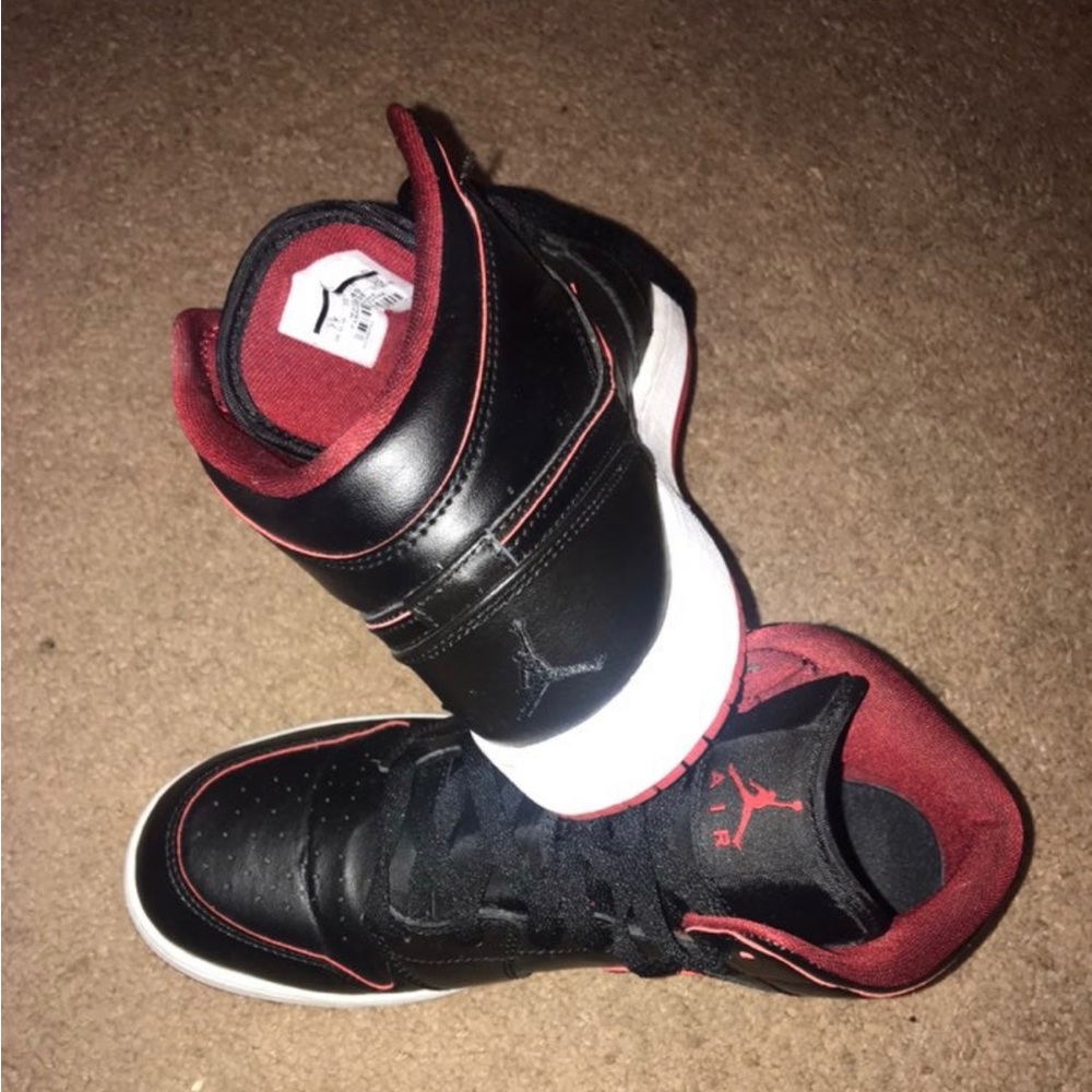 Black Red & White Air Jordans 7Y